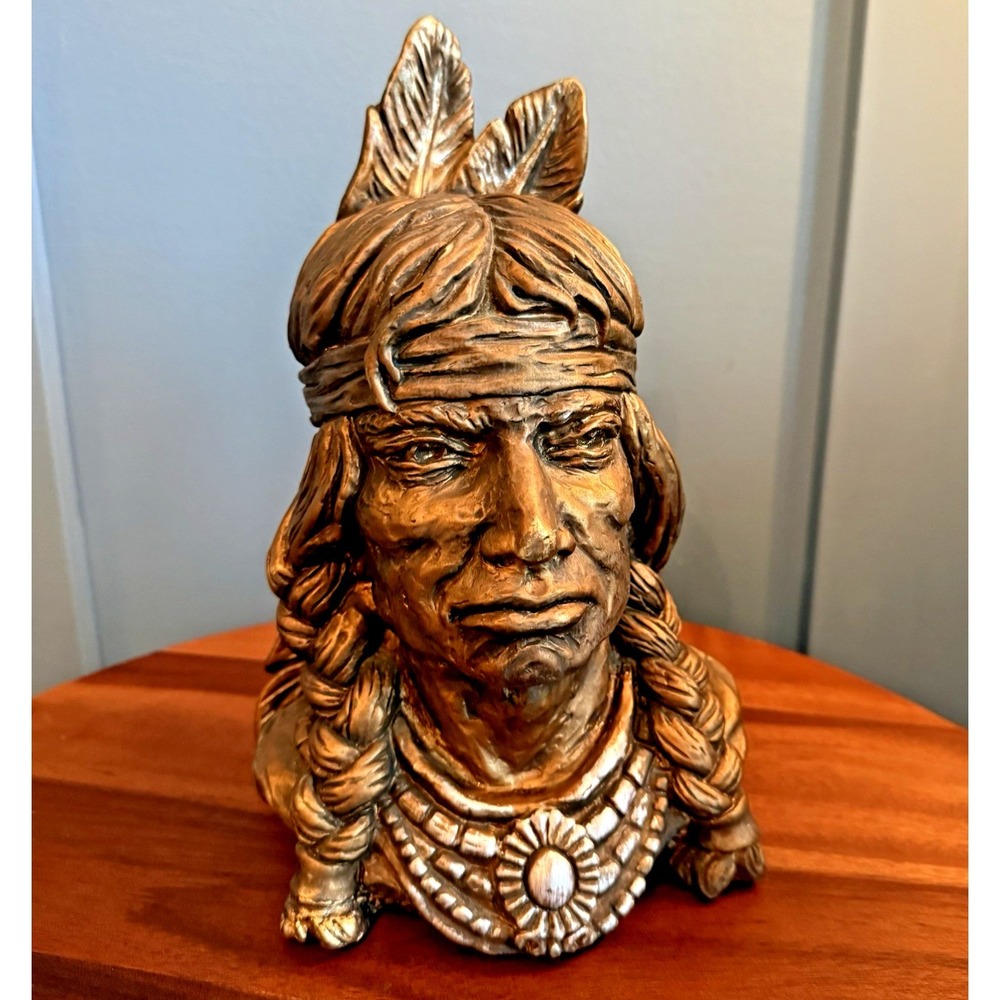 Vintage Native American Bust 1966 Universal Statuary Corp 320 Resin Statue 10.5"